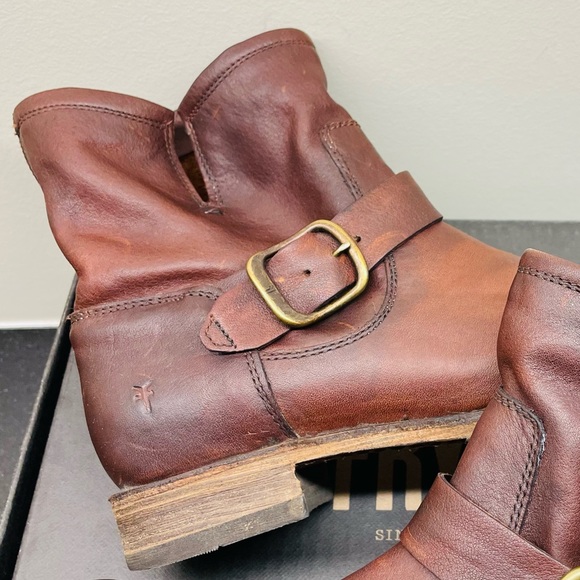 Frye Veronica Booties Redwood 7.5 size - Picture 11 of 11